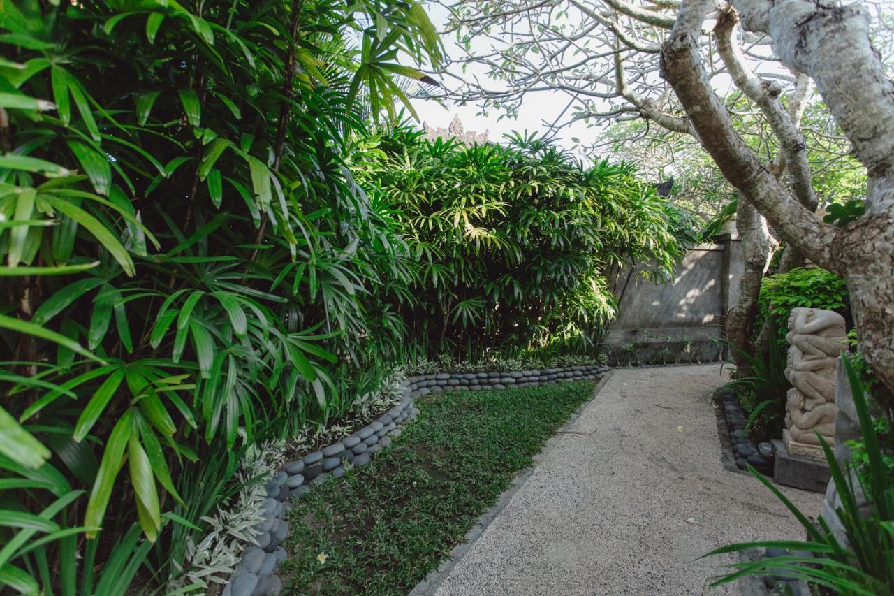 Kishi-Kishi Artvilla Blahbatu ภายนอก รูปภาพ