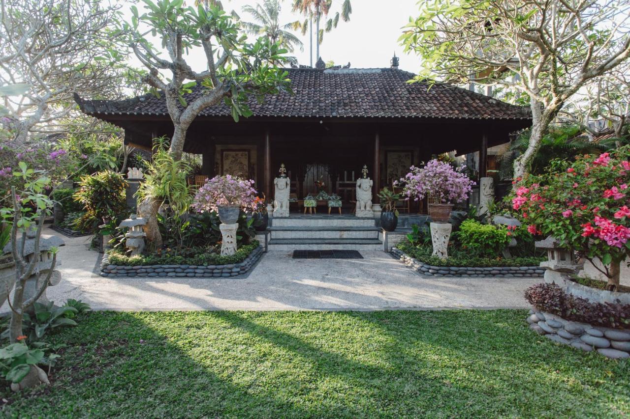 Kishi-Kishi Artvilla Blahbatu ภายนอก รูปภาพ